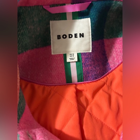 Boden Women’s Wool Check Coat in Multi Check - Picture 8 of 9